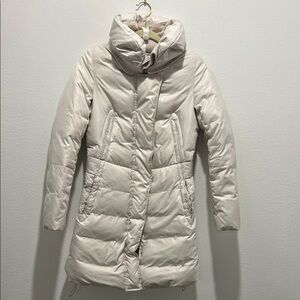 JNBY children’s Cream Puffer Coat size M